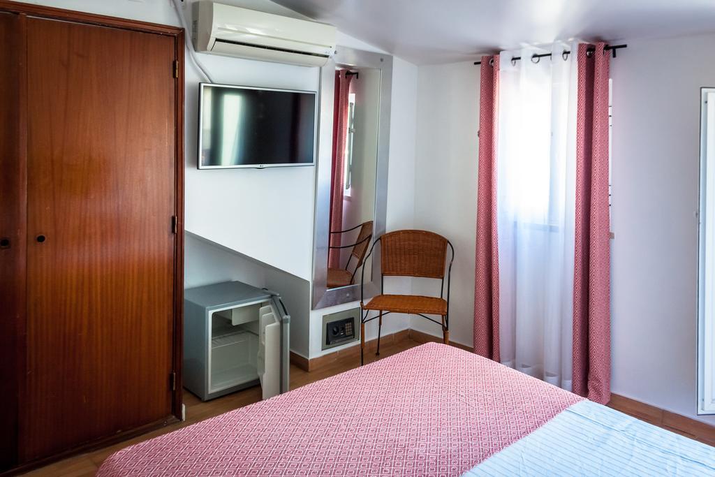 Anjo Azul Hotel ลิสบอน ภายนอก รูปภาพ