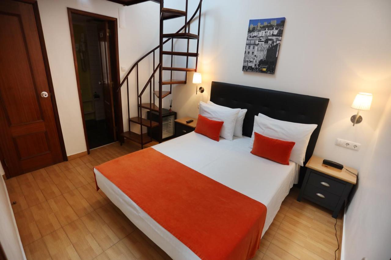 Anjo Azul Hotel ลิสบอน ภายนอก รูปภาพ